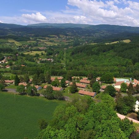 Vvf Villages « Les Monts Du Forez » Saint-Jean-La-Vetre Екстер'єр фото